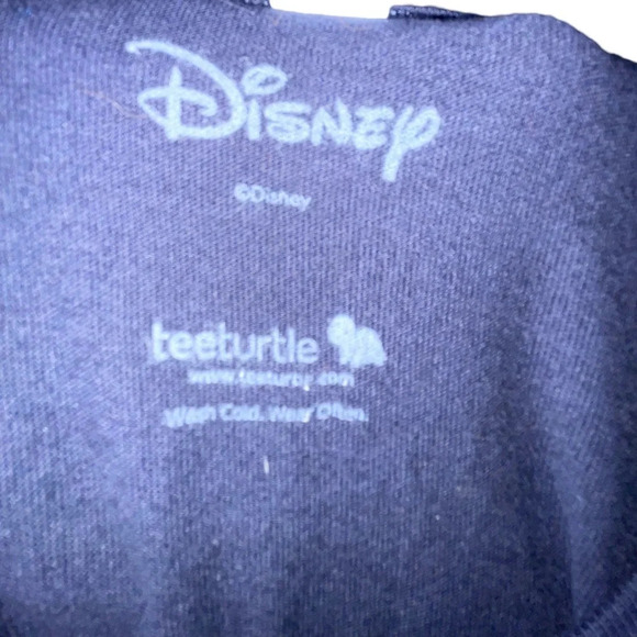 Disney Teeturtle Stitch Rainbow Heart T-Shirt Blue Size Medium Color Splatter - Picture 4 of 6